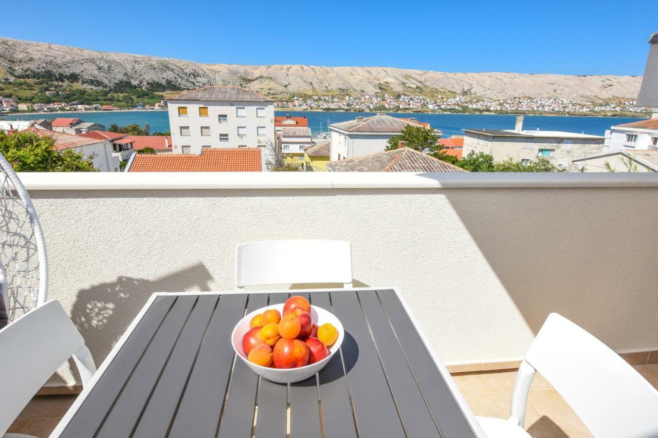 Villa Magena - Luxury Apartments In Pag Center Pag Town Extérieur photo