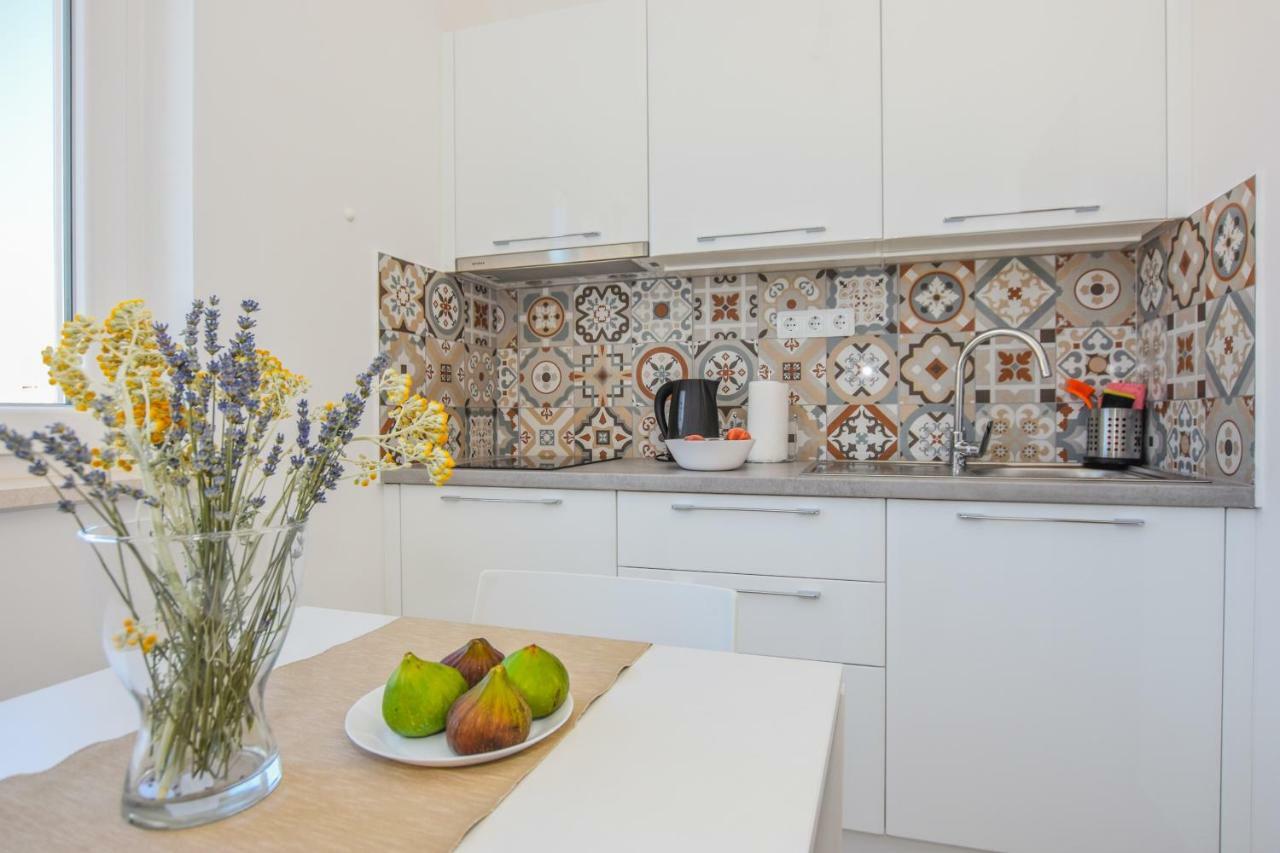 Villa Magena - Luxury Apartments In Pag Center Pag Town Extérieur photo