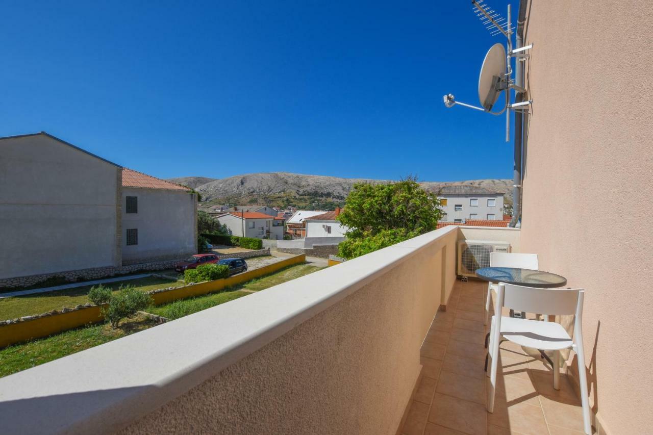 Villa Magena - Luxury Apartments In Pag Center Pag Town Extérieur photo