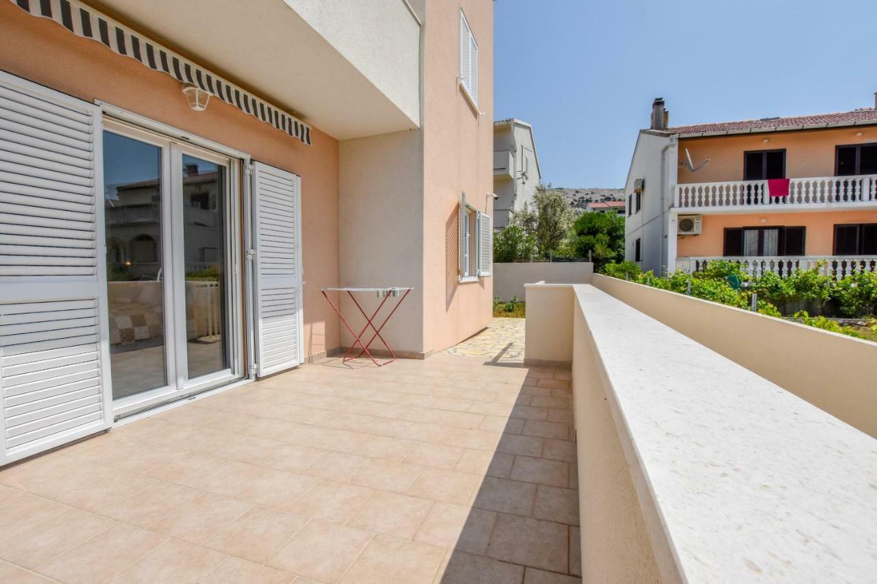 Villa Magena - Luxury Apartments In Pag Center Pag Town Extérieur photo