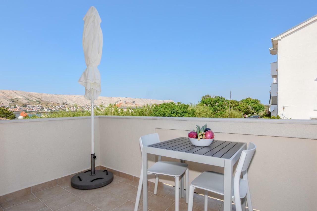 Villa Magena - Luxury Apartments In Pag Center Pag Town Extérieur photo