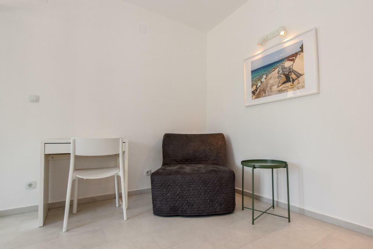 Villa Magena - Luxury Apartments In Pag Center Pag Town Extérieur photo